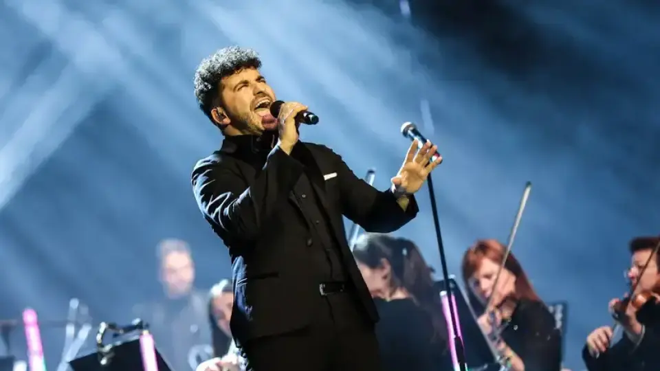 С мюзикъл в сърцата – Рафи и оркестърът на Русенската опера пренесоха Бродуей у нас