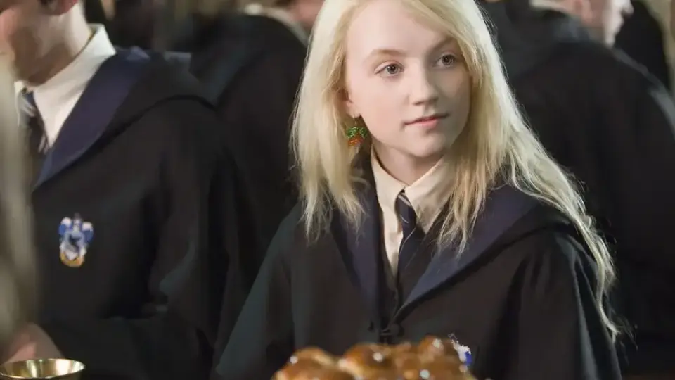 Звездата от Хари Потър Evanna Lynch идва в България