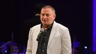 Как да изберем формата на трапезната си маса