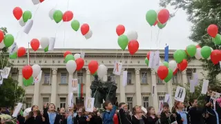 ЕС въвежда такса от 2 евро за пратки от Temu и Shein