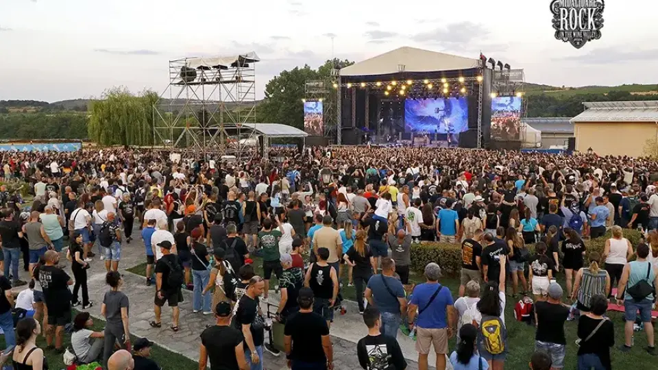 Изпълнителите на Midalidare Rock In the Wine Valley настояват за кисело мляко и българско вино