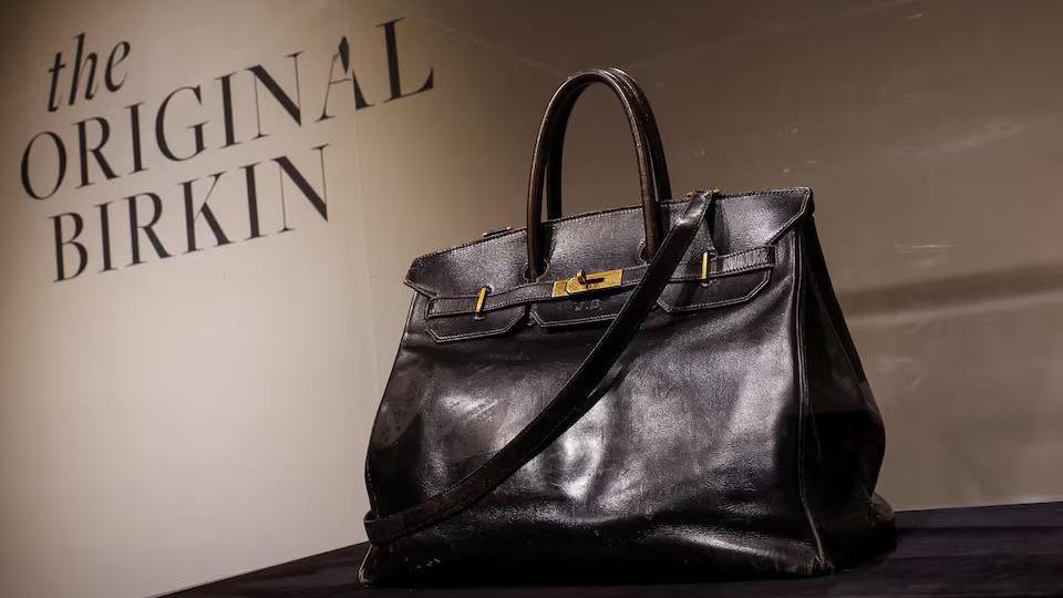 Невероятната история на чантите Birkin: Как аксесоар за майки става хит за хиляди долари?
