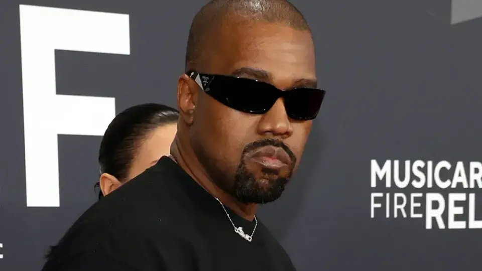Повтаря ли се случаят с Diddy: Асистентка съди Кание Уест за сексуален тормоз и трафик