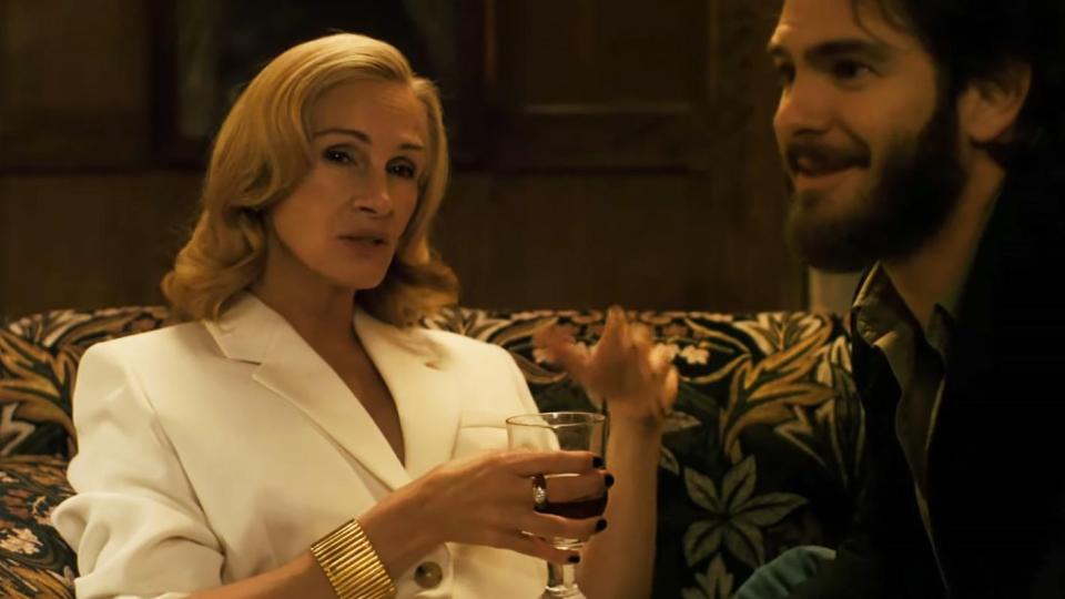 Излезе първи трейлър на нов филм с Джулия Робъртс и Андрю Гарфийлд