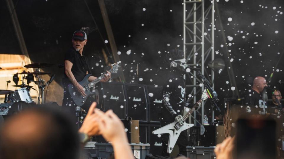 Hills of Rock 2025: Три дни рок, жега и музикална история в Пловдив