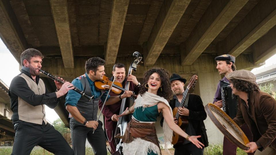 Barcelona Gipsy balKan Orchestra отново идват у нас