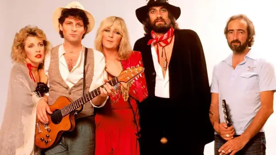 Продадоха ръкопис на хит на Fleetwood Mac за близо 25 хил. лири