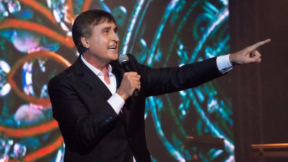 Веселин Маринов стартира голямо есенно турне през септември
