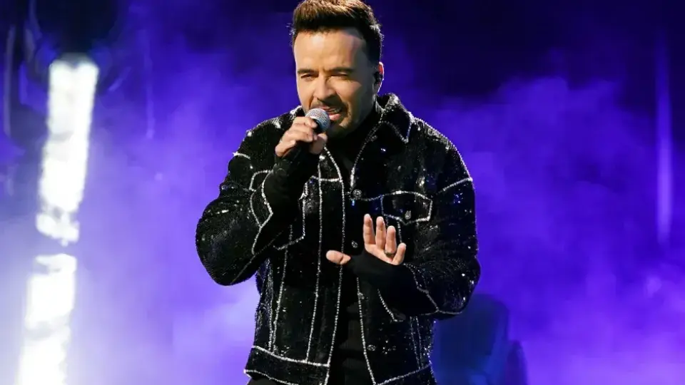 Изпълнителят на „Despacito“ Луис Фонси идва в България