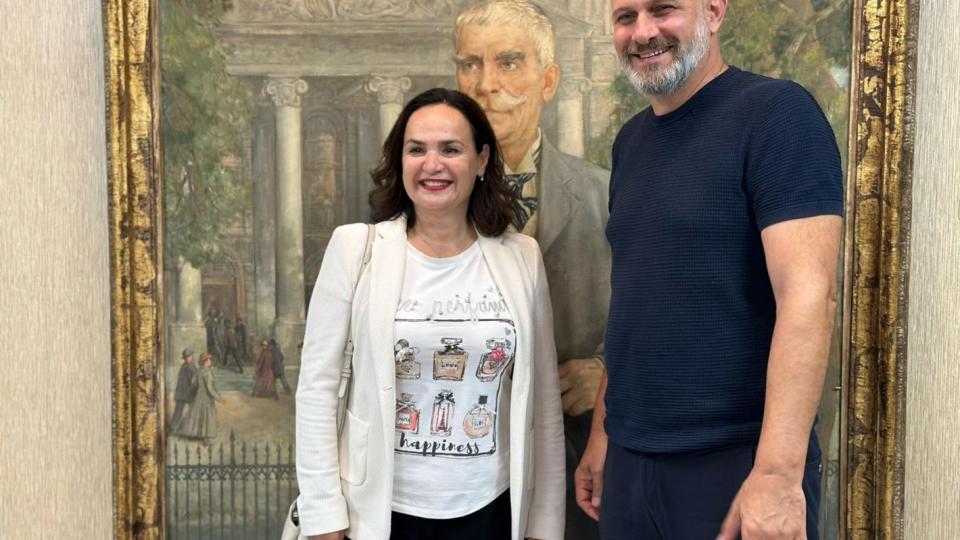 „Оръжията и човекът“ на Народния театър ще гостува в Хърватия