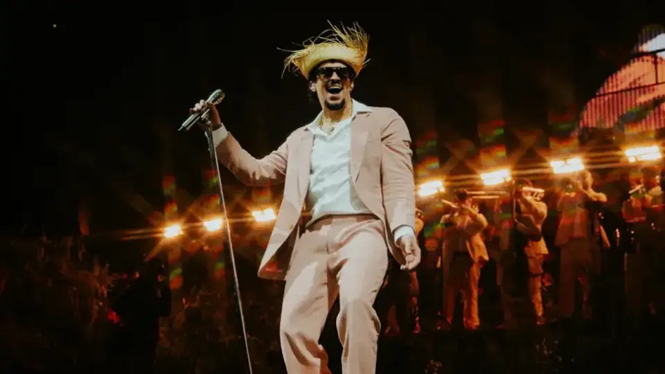 Bad Bunny ще пее по време на полувремето на Супербоул
