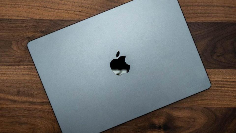 Apple представи нови модели MacBook Pro, iPad Pro и Vision Pro