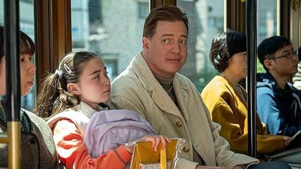 Брендън Фрейзър научава японски език за новия си филм ,,Семейство под наем“