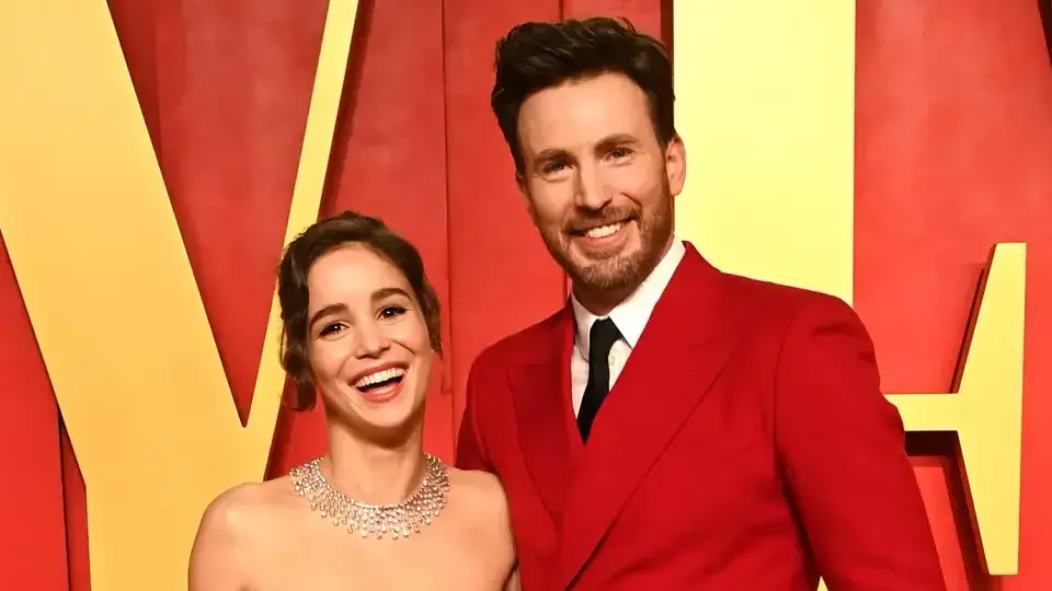 Крис Евънс и съпругата му станаха родители на момиченце