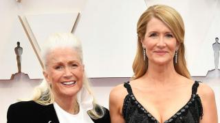 Почина майката на Лора Дърн – актрисата Даян Лад