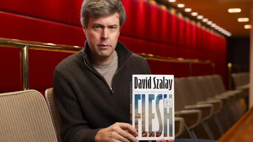 Дейвид Салай спечели "Букър" за романа си "Плът"