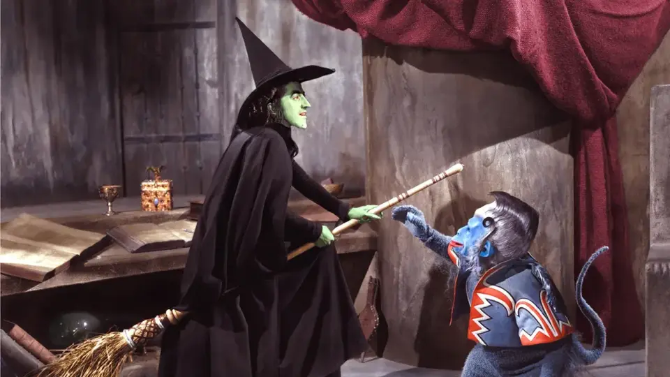 Шапката на Лошата вещица от филма ,,Магьосникът от Оз“ ще бъде продадена на търг