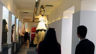 Робърт де Ниро влиза в политиката