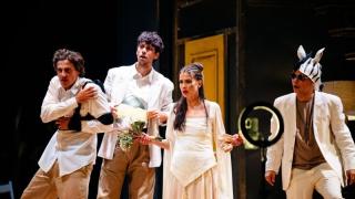 Робърт де Ниро влиза в политиката