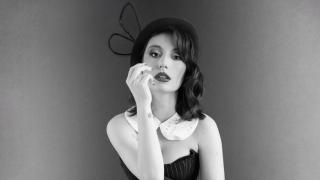 Тома Шлесер ни разкрива всяко кътче от Лувъра през „Очите на Мона“