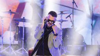 Бед Бъни триумфира на наградите „Грами“ за латино музика