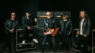 Актрисата Радина Боршош стана майка на момченце