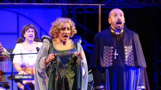 „Примадони“ завладяват Сатирата на 27 и 28 ноември