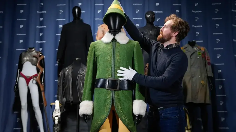 Филмови сувенири от продукциите ,,Терминатор“, ,,Хари Потър“ и много други отиват на търг в Лондон