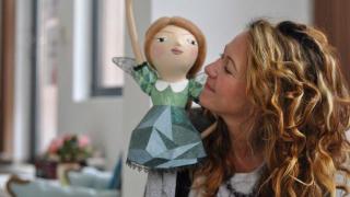 През декември Катя Антонова ще представи новата си книга ,,Наръчникът на Ванилия за добри дела“