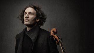 Зимна мода: Какво да обличаме през студения сезон