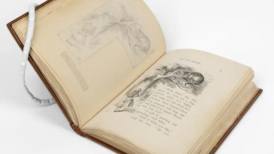 След кражба: Личен екземпляр на Луис Карол от „Алиса в страната на чудесата” бе дарен на колеж в Оксфорд