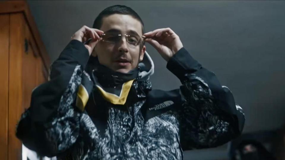 Тимъти Шаламе разкри загадката – той ли е британският рапър EsDeeKid