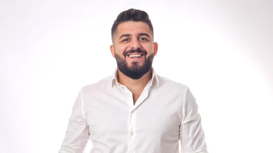 Професия инфлуенсър – с Алпер Чочев (блиц)