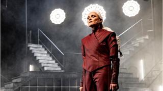 Лейди Гага с коледен подарък за феновете – излиза концертният ѝ филм  „Lady Gaga in Harlequin Live“