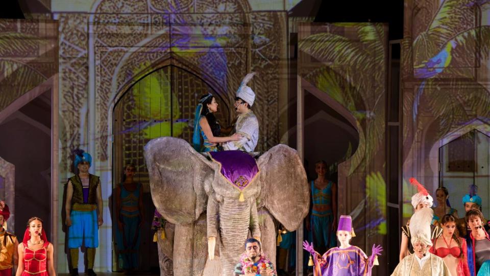 Музикалният спектакъл „Аладин“ се завръща на сцената на НДК