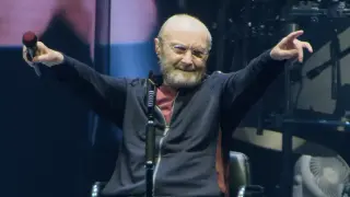 Фил Колинс е под 24-часови медицински грижи заради продължаващи здравословни проблеми