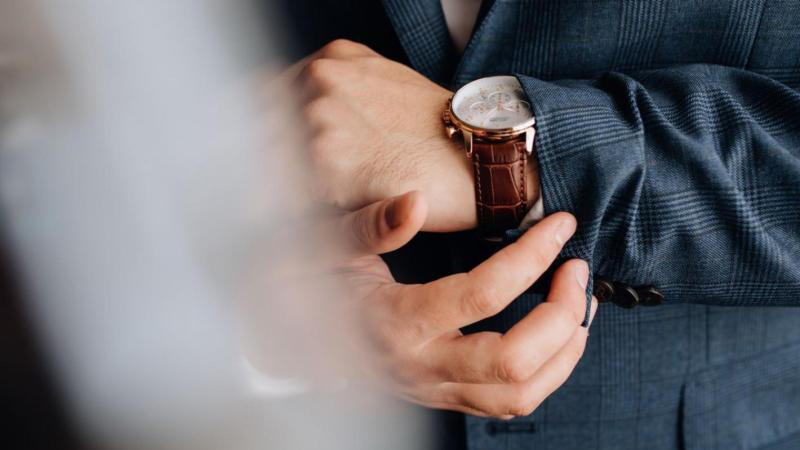 Мъжки часовници: стилен, практичен и издръжлив избор за всеки ден и подарък