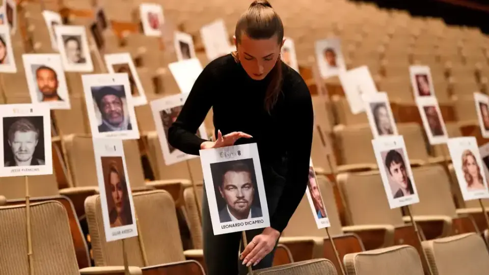 Глен Клоуз и Килиън Мърфи са сред звездите, които ще връчват наградите БАФТА