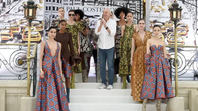 Лондонската седмица на модата започва с ревю в памет на дизайнера Пол Костело