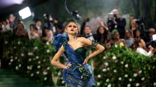 Младежки организации организираха протест пред Националния студентски дом