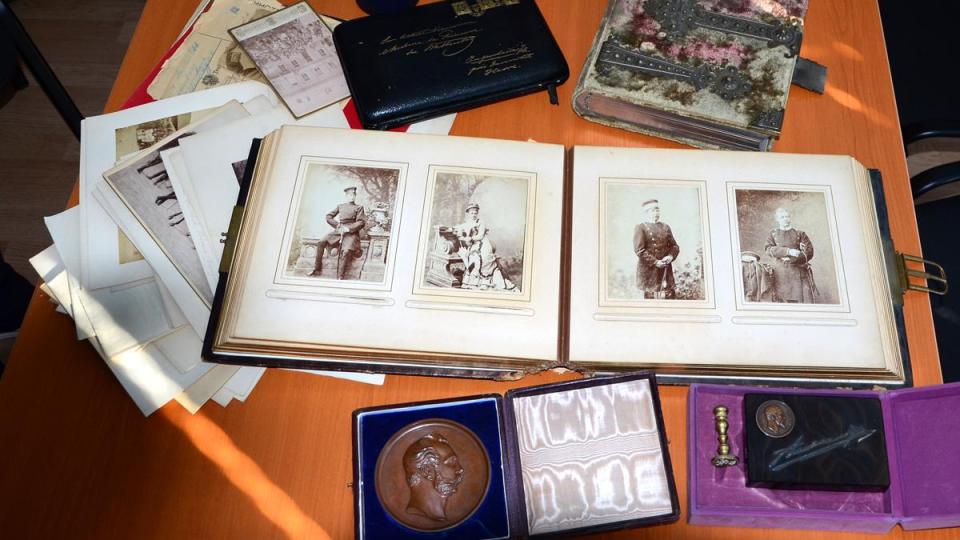 Ценен архив с вещи и документи на княз Батенберг беше дарен на България