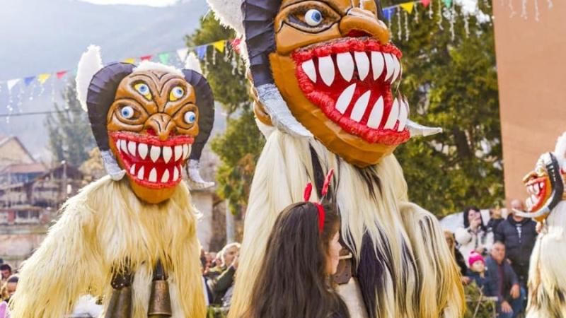 Български традиции, които ще учудят чужденците