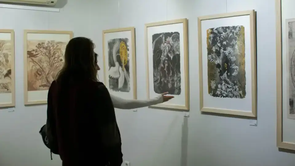 Галерия Ларго приключи с успех проекта „Полет“, представил изложба графика в България и Италия