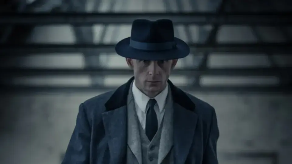 Джейми Бел и Чарли Хийтън оглавяват новите сезони на сериала „Peaky Blinders“