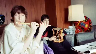 Забравени фотографии на The Beatles се появиха 60 години след концертите им в Япония