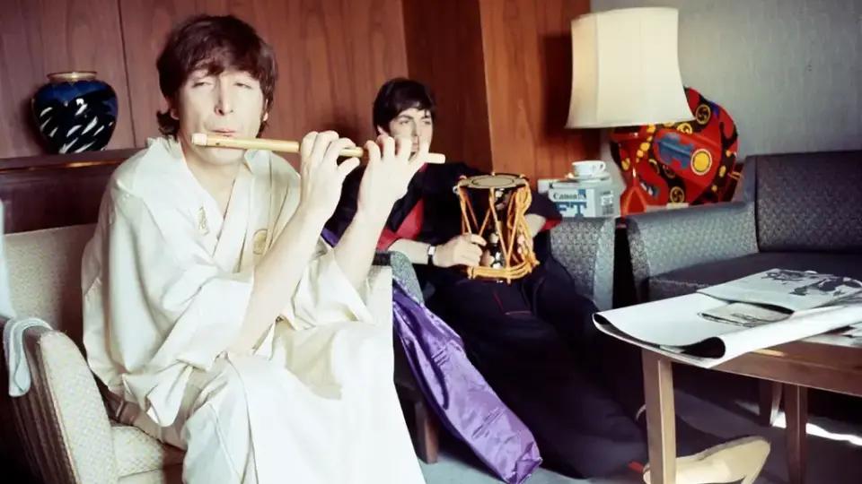 Забравени фотографии на The Beatles се появиха 60 години след концертите им в Япония