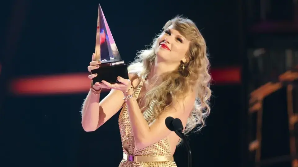 Тейлър Суифт с най-много номинации на Американските музикални награди