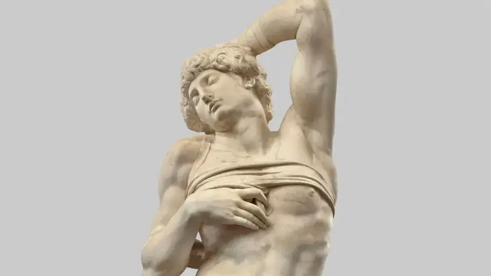 Лувърът откри нова изложба, съчетаваща произведения на Микеланджело и Роден