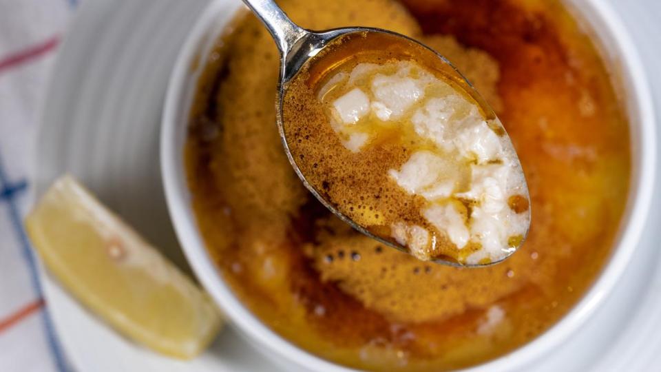 Шкембе чорбата турско или гръцко ястие е?