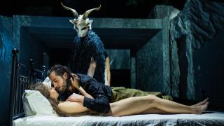 ,,Малката Англия‘‘ – корабът, който ще ви отведе на следващата ви любима театрална постановка